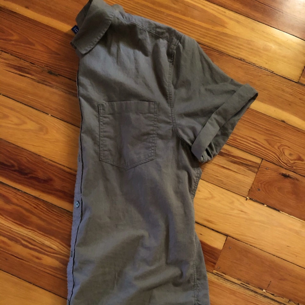 H&M Short Sleeve Button Down Shirt